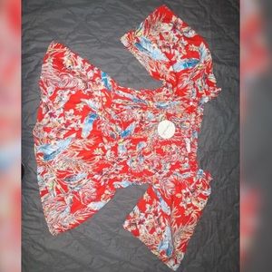 Multicolor blouse, great for summer